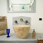 Trullo Barbagiullo ベッド・アンド・ブレックファスト チステルニーノ