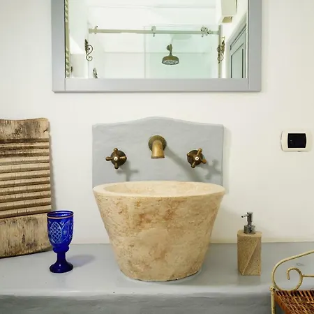 Trullo Barbagiullo Bed and Breakfast Cisternino