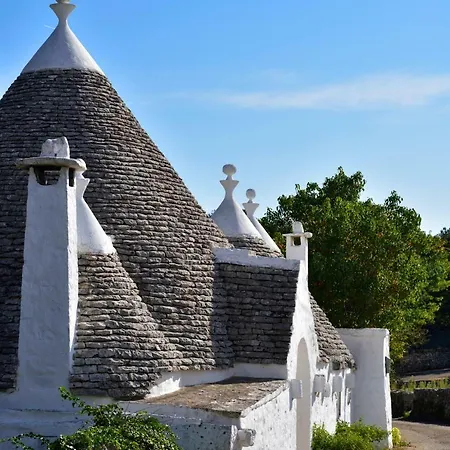 Trullo Barbagiullo 3* チステルニーノ